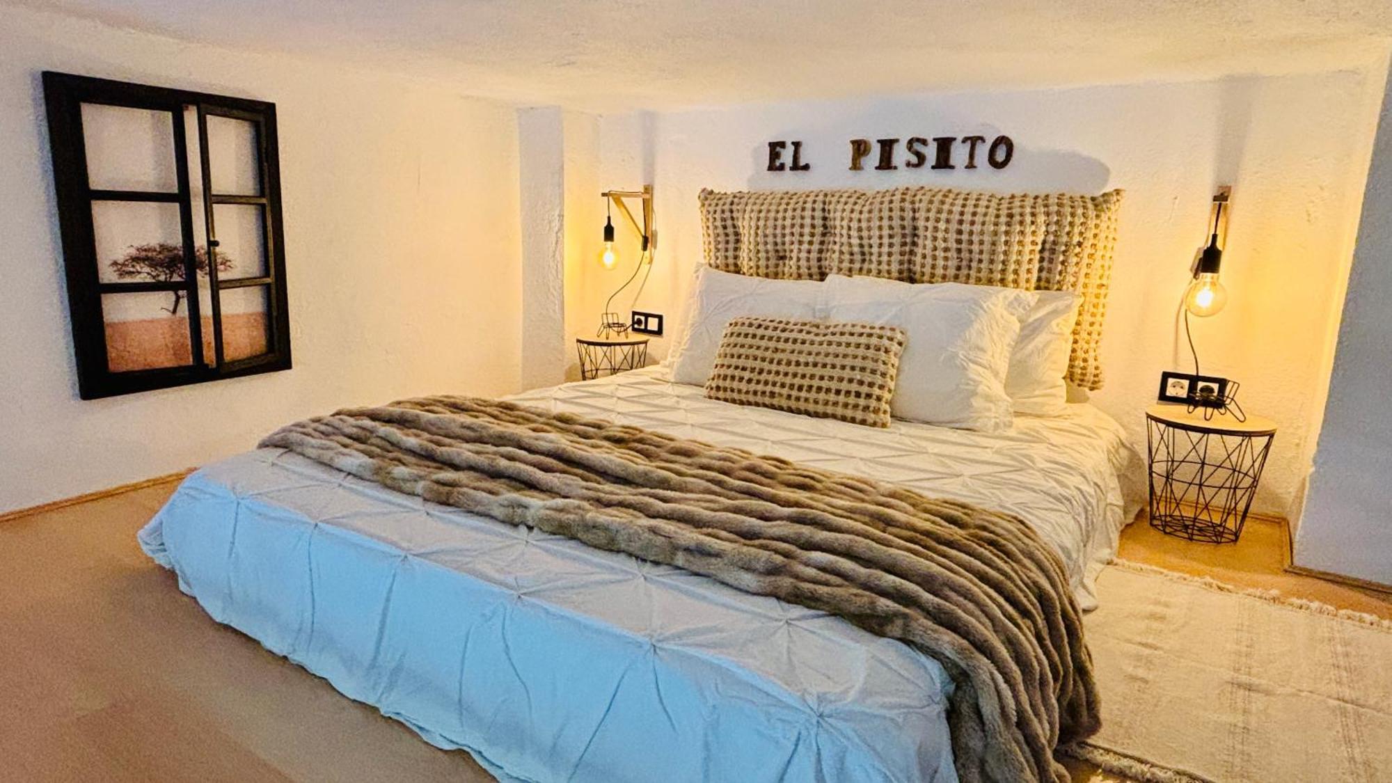 El Pisito Forest,A 300 Metros Iglesia De La Encarnacion Apartment Marbella Luaran gambar